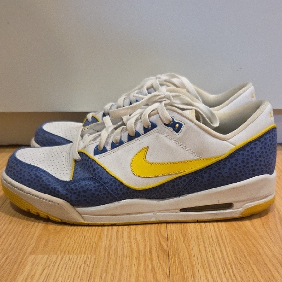 *RARE* Nike Air Assault Low - Zest Academy Blue (Size 12) - Picture 3 of 9
